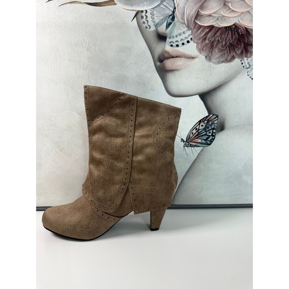 NOT RATED BOOTS, size 8.5 - Picture 2 of 4